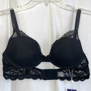 Love this beautiful bra!  Selling an extra one. 34B & 36A are sister sizes.